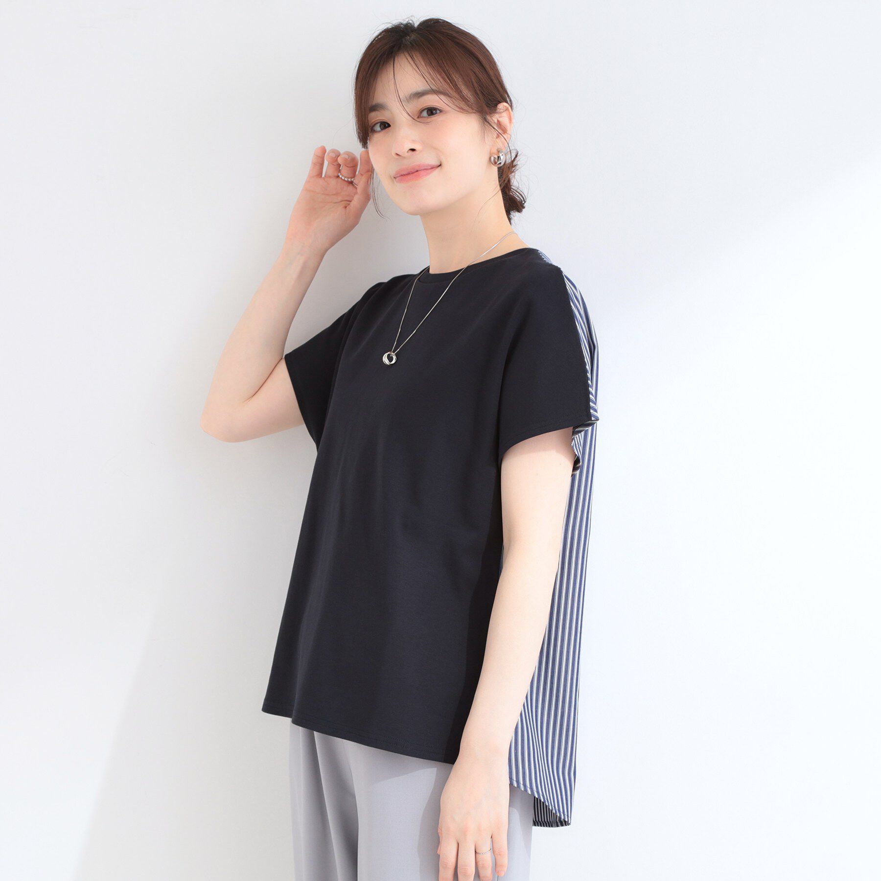 SHOO･LA･RUE「【体型カバー/S-LL】インせず着られる 前後素材切替Tシャツ」|Tシャツ・カットソー|