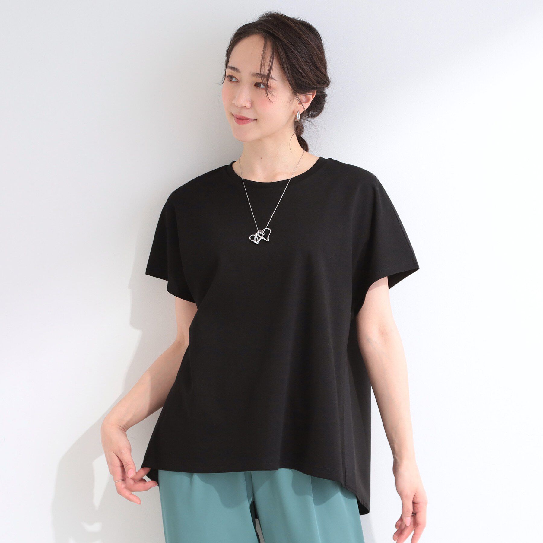 SHOO･LA･RUE「【体型カバー/S-LL】インせず着られる 前後素材切替Tシャツ」|Tシャツ・カットソー|