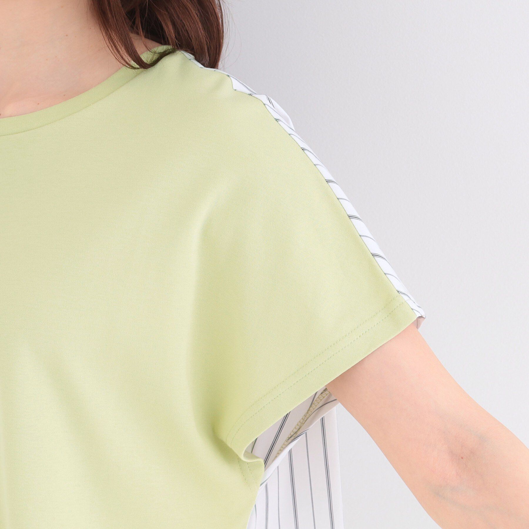 SHOO･LA･RUE「【体型カバー/S-LL】インせず着られる 前後素材切替Tシャツ」|Tシャツ・カットソー|