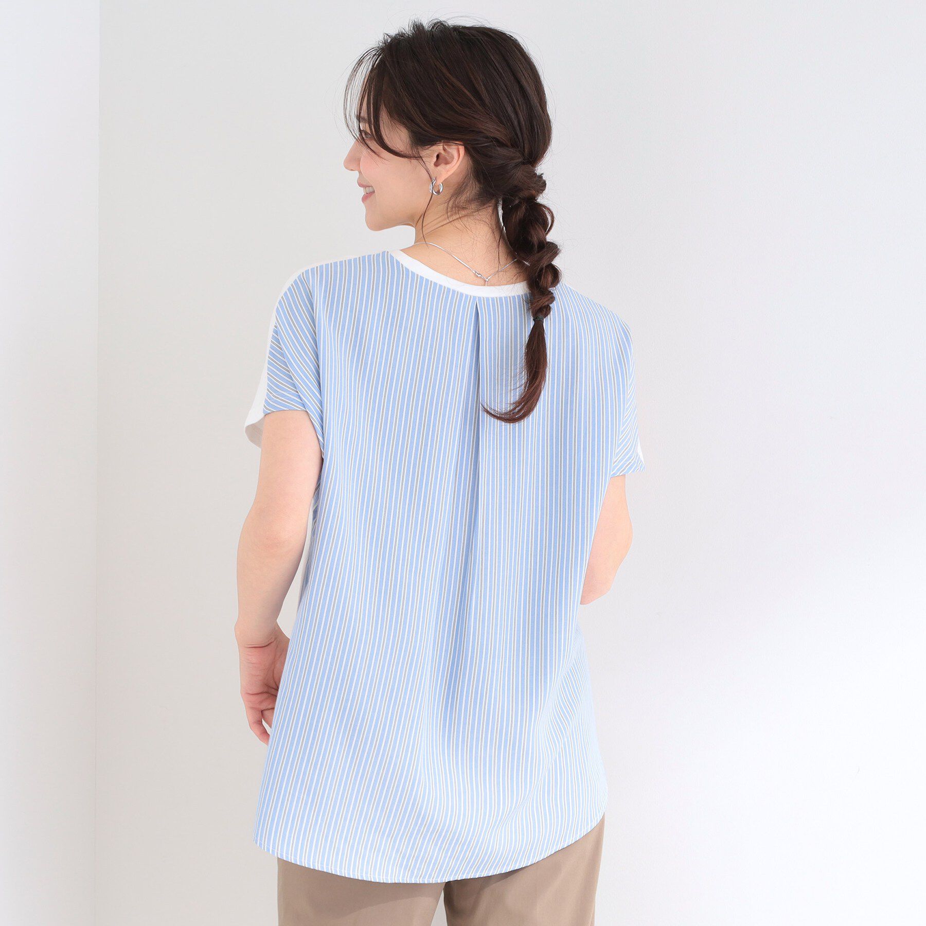 SHOO･LA･RUE「【体型カバー/S-LL】インせず着られる 前後素材切替Tシャツ」|Tシャツ・カットソー|