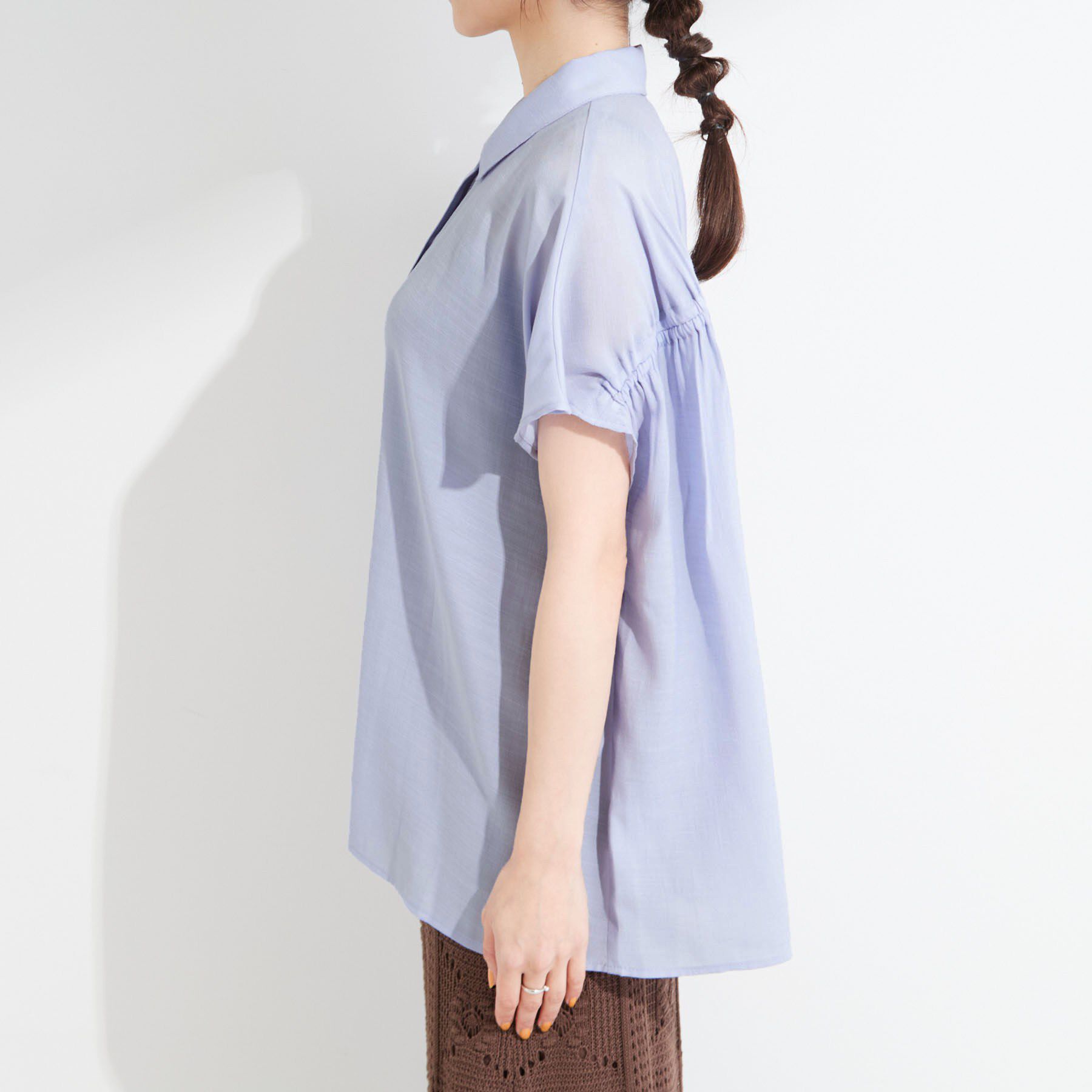 SHOO･LA･RUE「【UV/洗濯機可】ほんのりシアーで上品な バックギャザーブラウス」|シャツ・ブラウス|