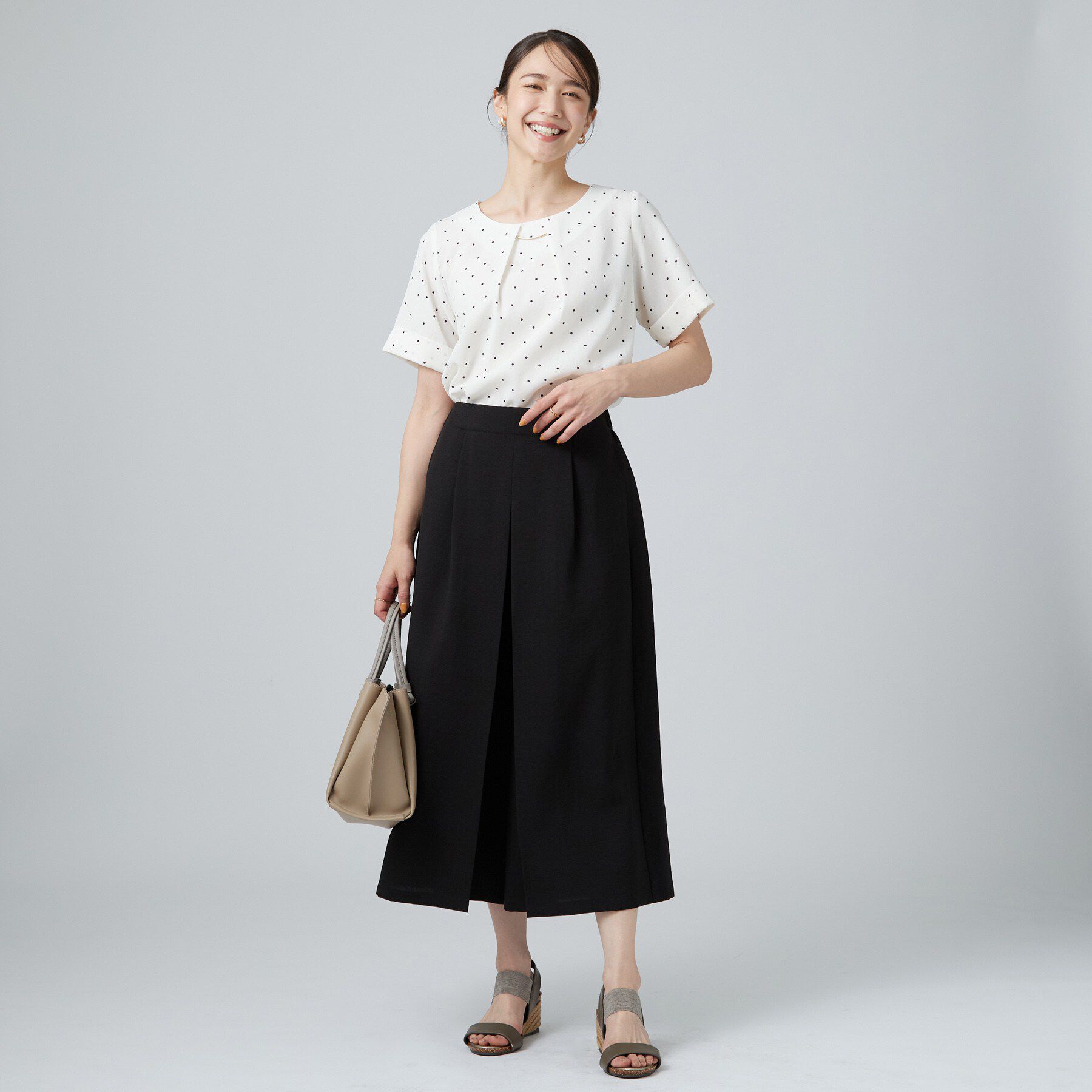 SHOO･LA･RUE「【通気性〇/S-LL】スカート見えで足首すっきり麻調タックキュロットパンツ」|その他|