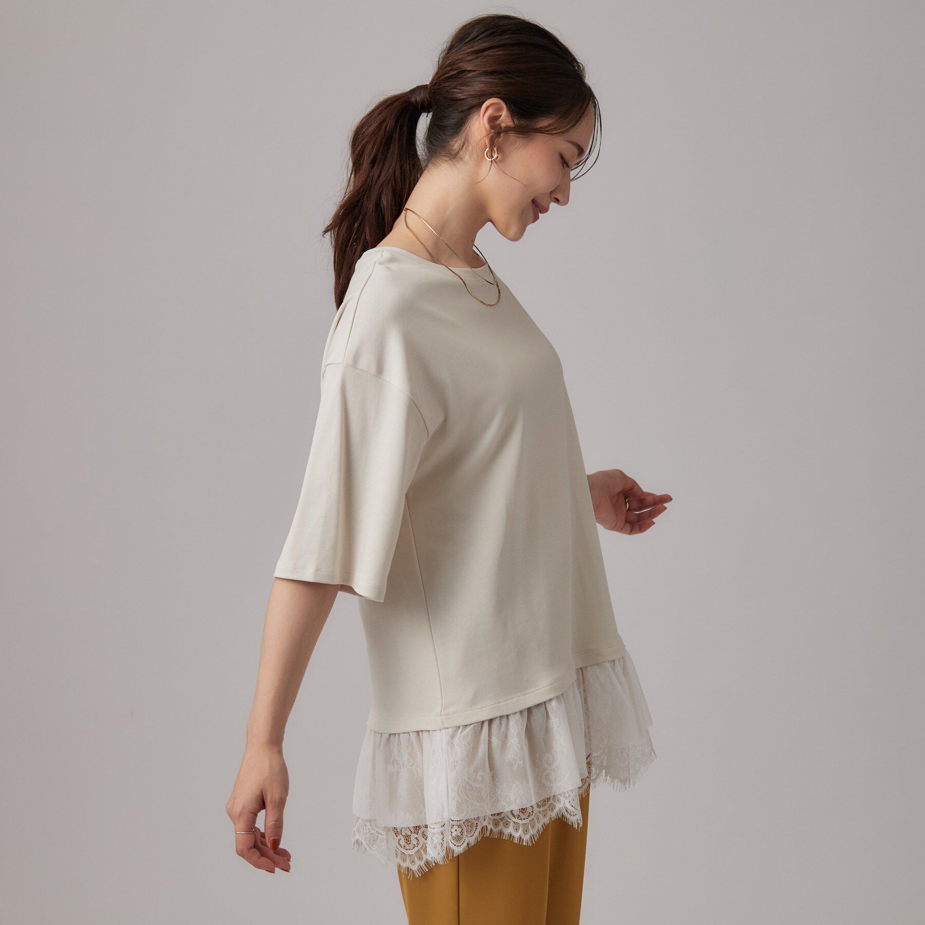 SHOO･LA･RUE「【UV/抗菌防臭/S-LL】1枚でサマ見え 裾レースTシャツ」|Tシャツ・カットソー|
