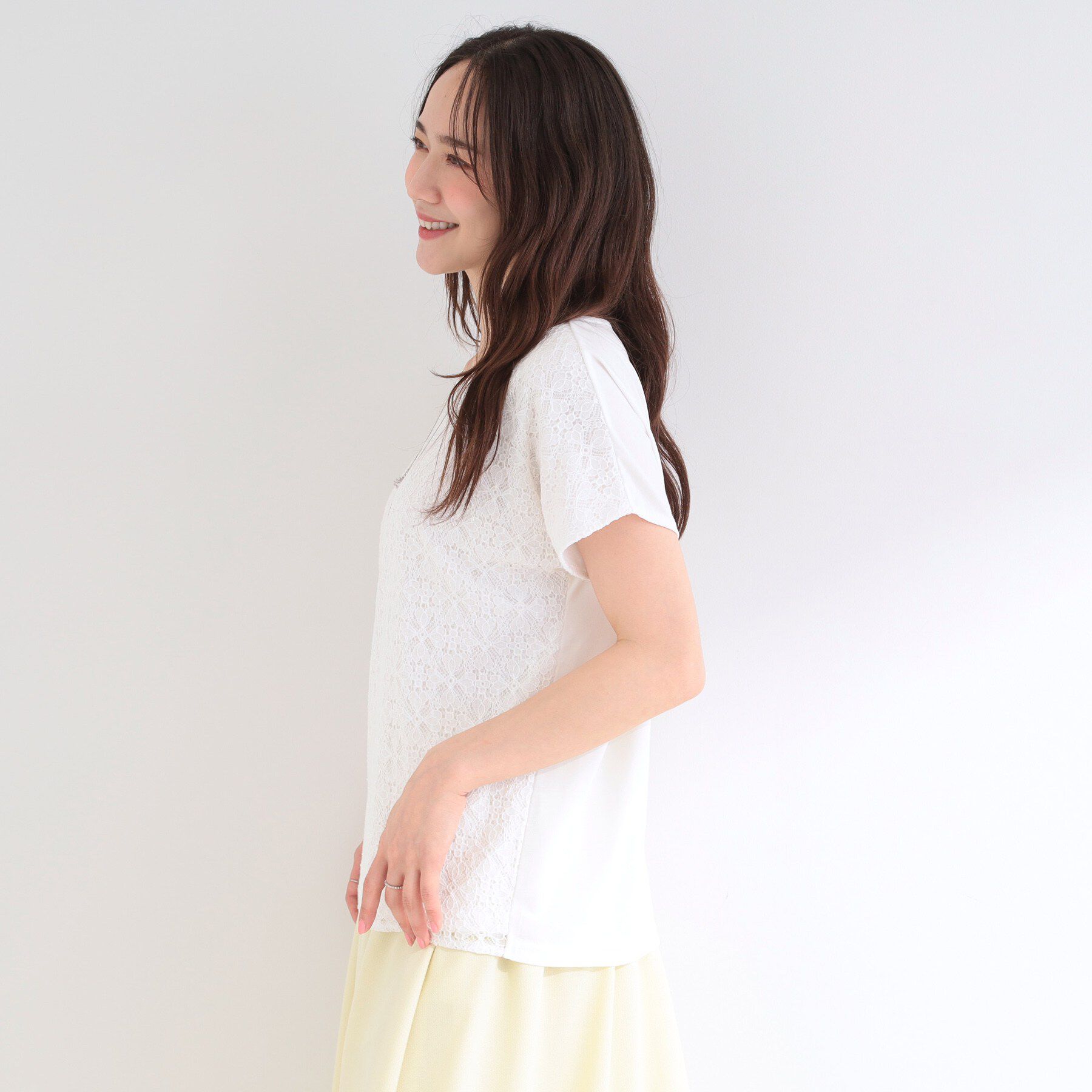 SHOO･LA･RUE「【UV/S-LL/洗濯機可】レース切替で華やかに 大人の選ぶ上品Tシャツ」|Tシャツ・カットソー|