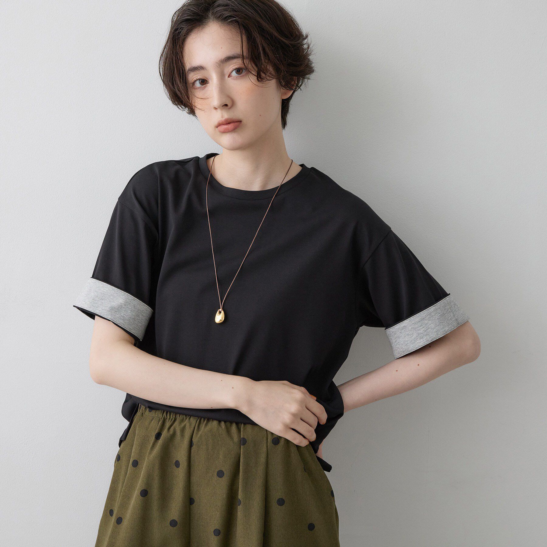 Dessin「【汗シミ防止/UVカット】配色スリーブ 五分袖プルオーバー」|Tシャツ・カットソー|ブラック(519)