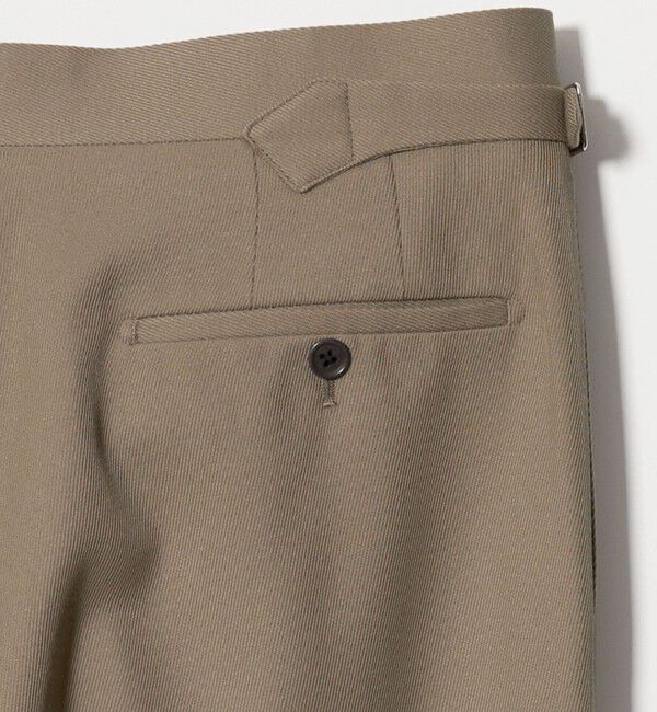 UNITED ARROWS「カバートクロス ツイル サイドアジャスター 1プリーツ テーパード スラックス」|チノ|