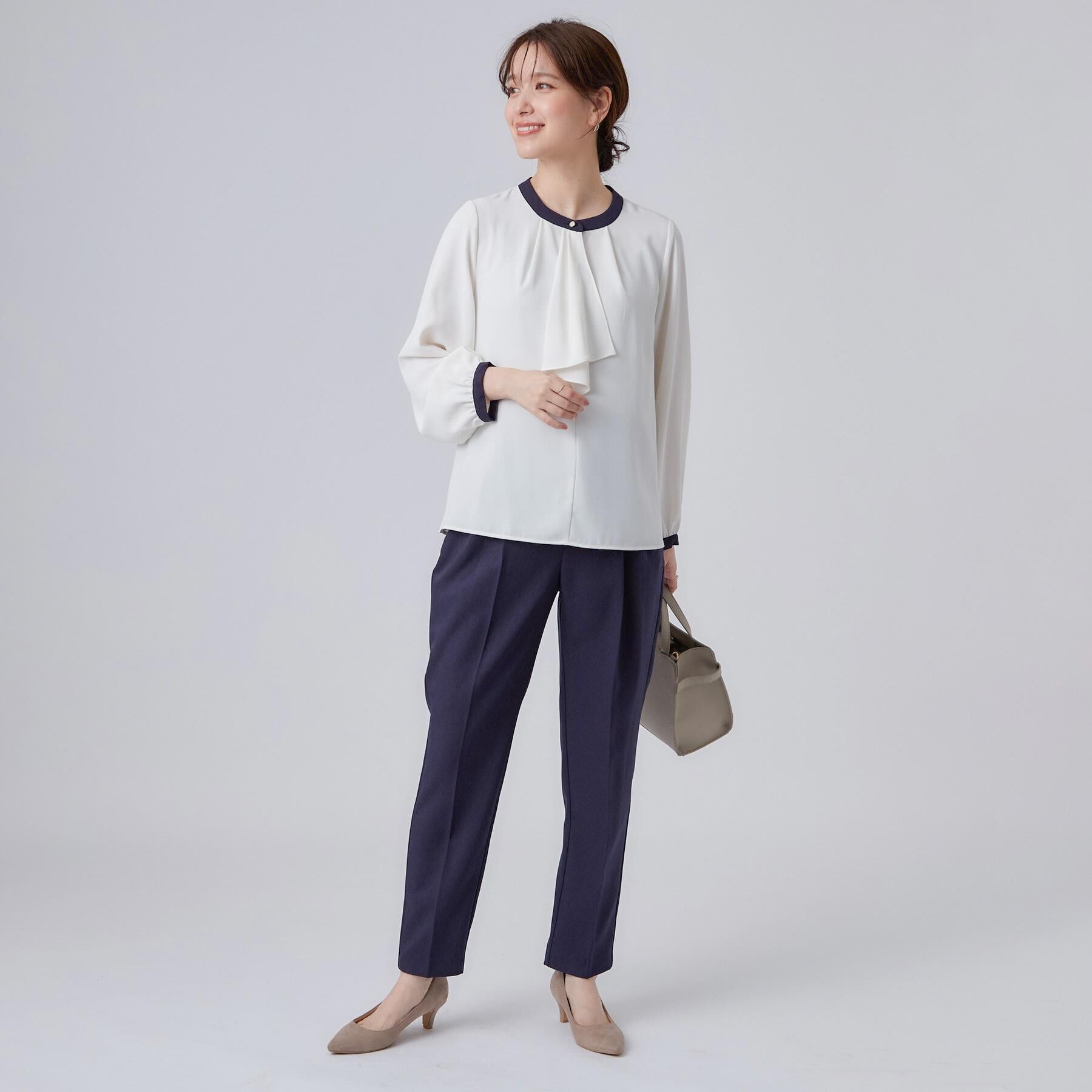 SHOO･LA･RUE「【通勤/UV//S-LL】大人の上品スタイルに ボウタイ風ブラウス」|シャツ・ブラウス|