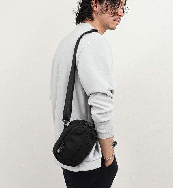 NOLLEY'S goodman「【Incase/インケース】Tracks Small Shoulder Pouch」|ショルダー・メッセンジャー|