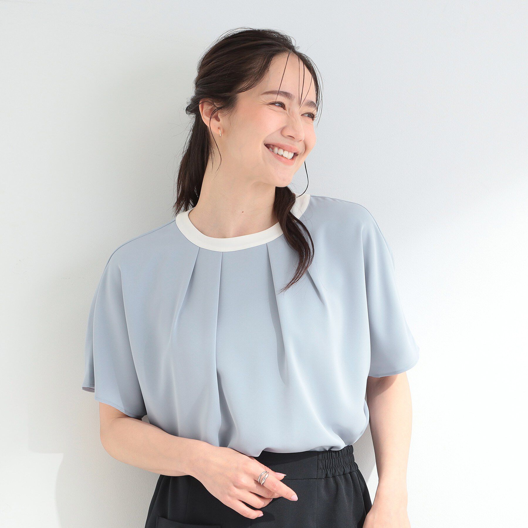 SHOO･LA･RUE「【UV/通勤】洗濯後しわになりにくい 上品配色ブラウス」|シャツ・ブラウス|