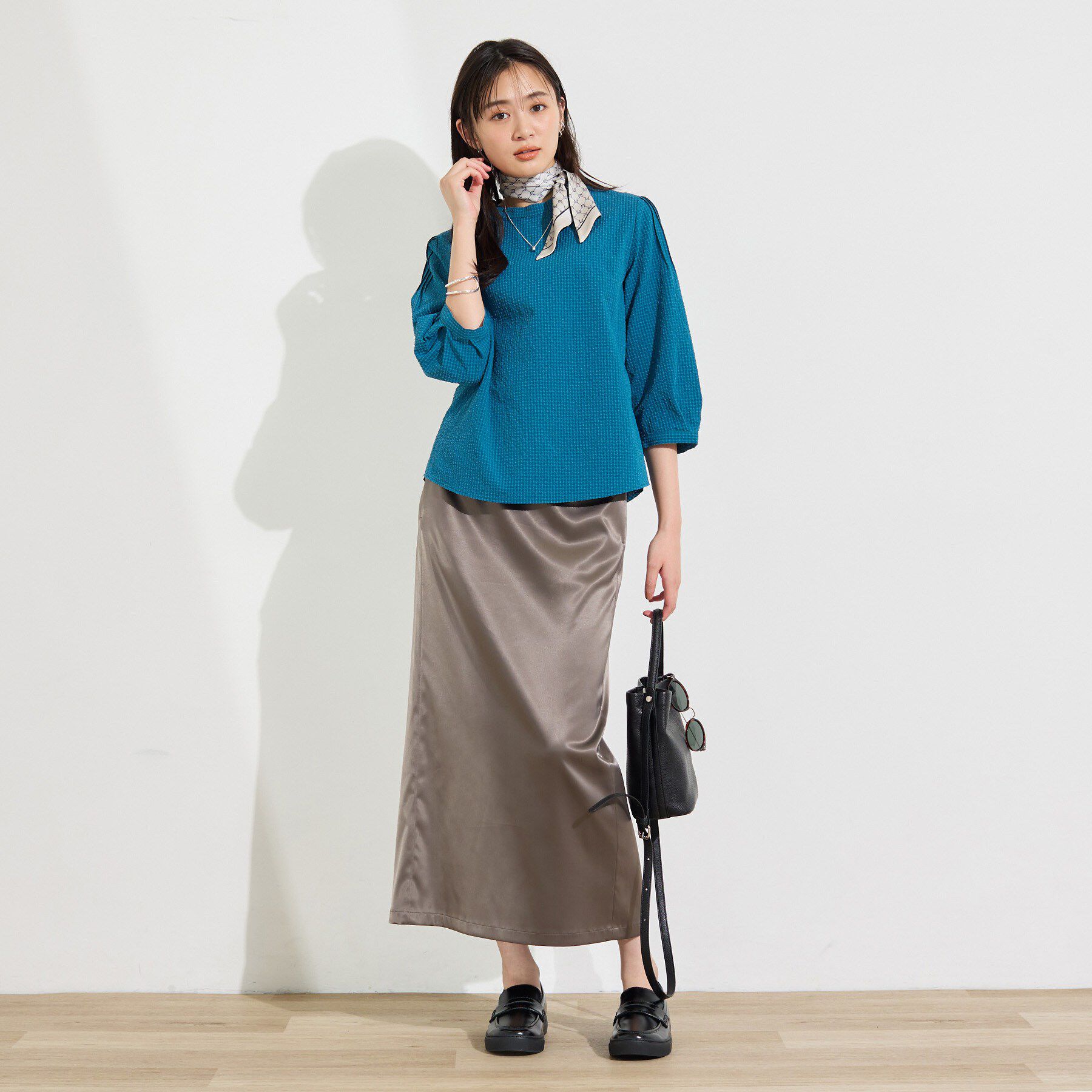 INDIVI「【初秋にピッタリ！／洗える】凹凸素材ミニスタンドトップス」|Tシャツ・カットソー|