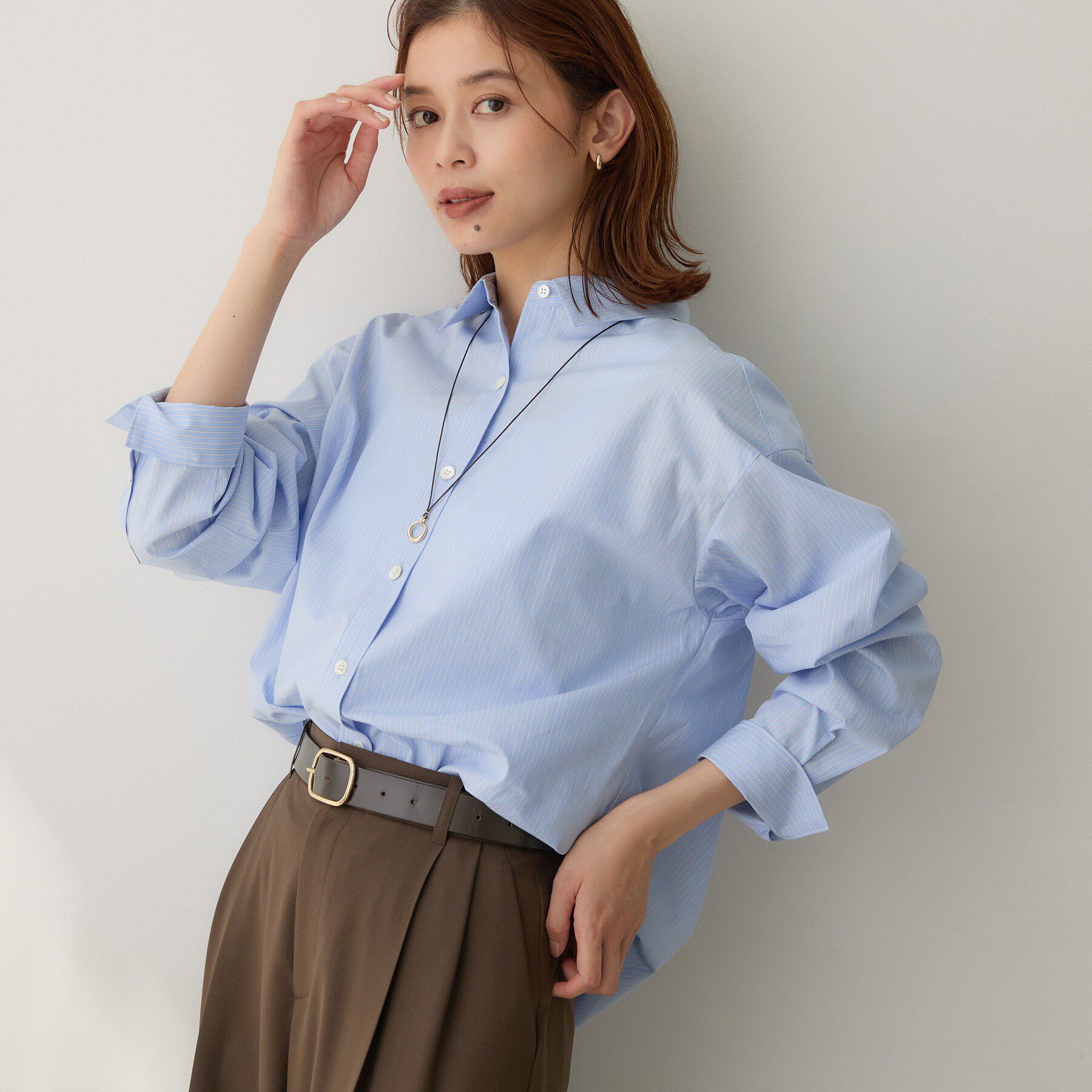 UNTITLED「【6色展開/コットン100】カラーベーシックシャツ」|シャツ・ブラウス|ブルー(391)