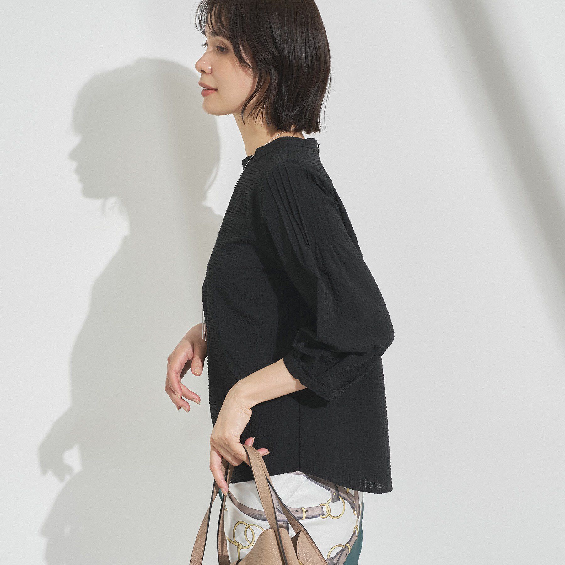 INDIVI「【初秋にピッタリ！／洗える】凹凸素材ミニスタンドトップス」|Tシャツ・カットソー|