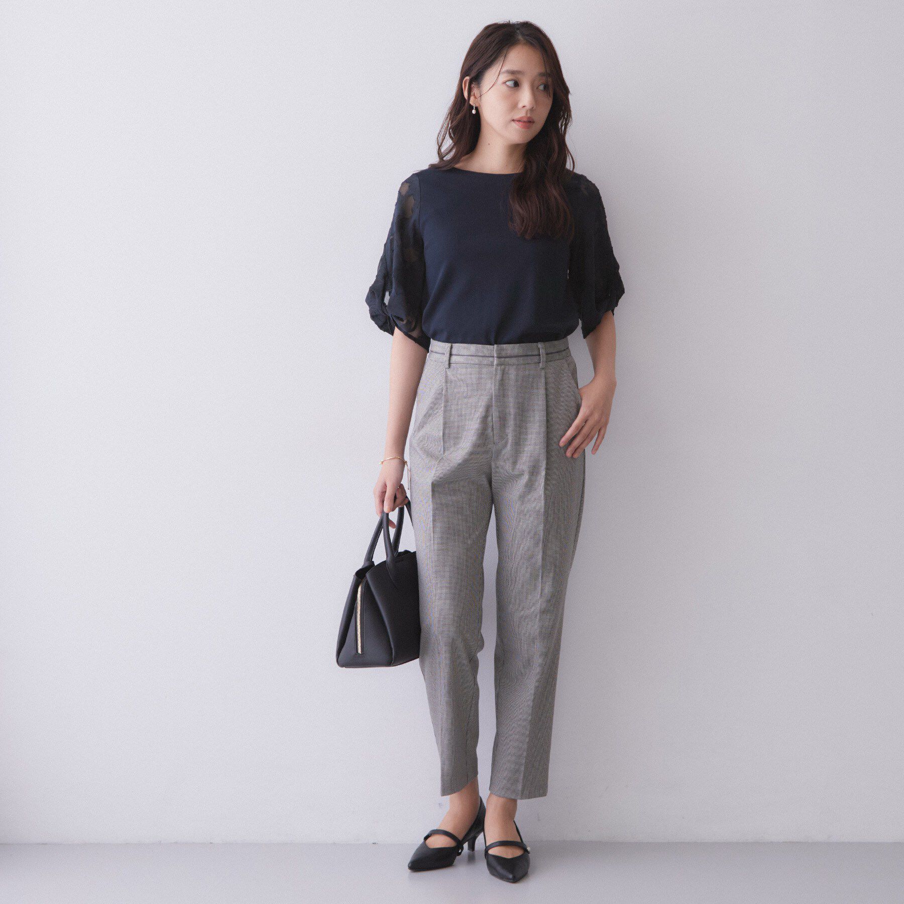 index「【S‐LLサイズ】花柄ジャカードスリーブトップス《接触冷感／UVケア／洗濯機OK》」|Tシャツ・カットソー|