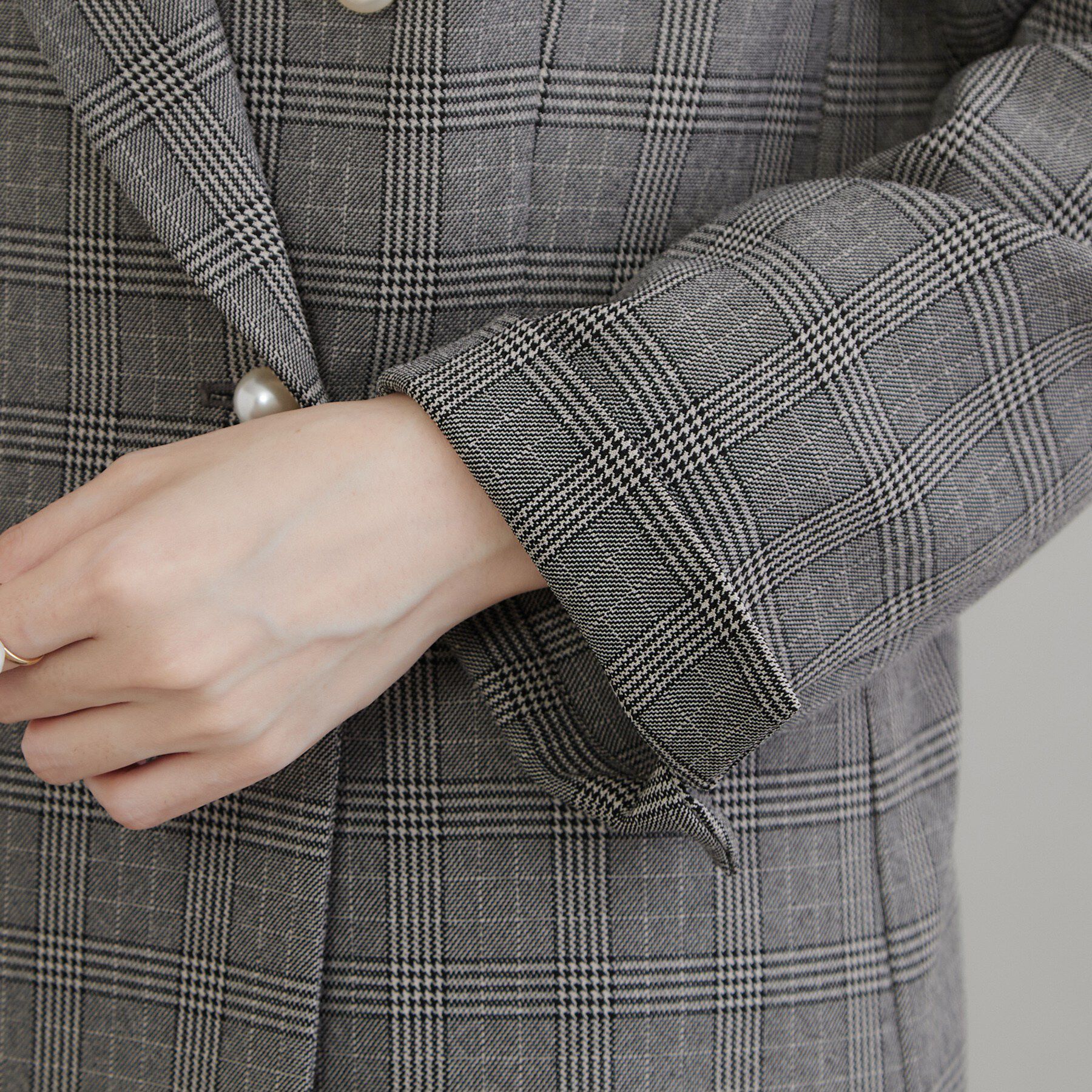 Couture broach「LANATECパール風釦テーラード」|テーラードジャケット|