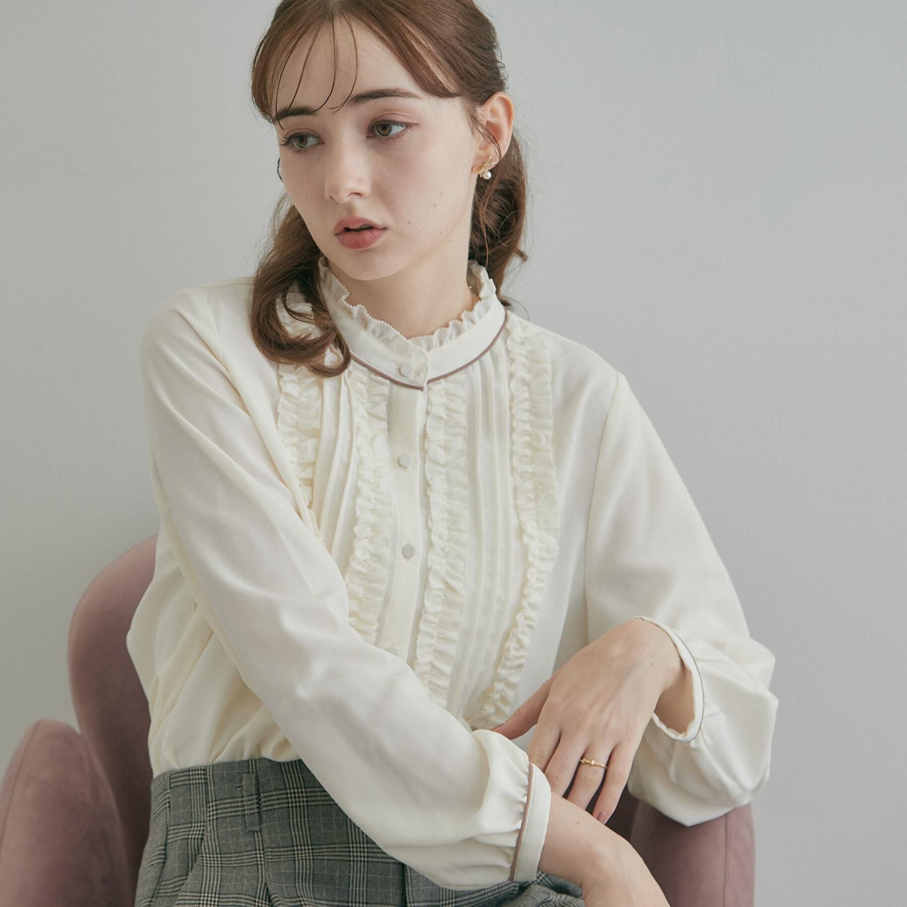 Couture broach「【フリル使いが華やか】ピンタック ブラウス」|シャツ・ブラウス|