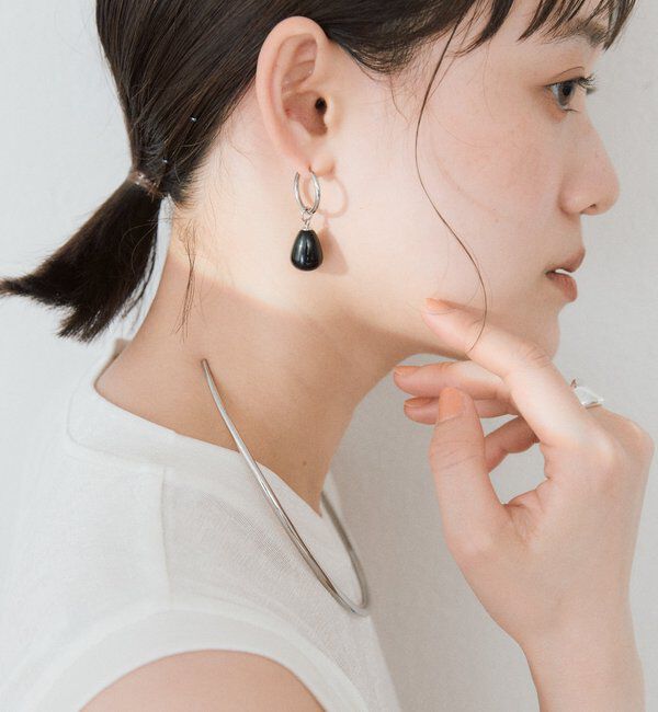  「【シーンを選ばず活躍】ブラックピアス」|ピアス|