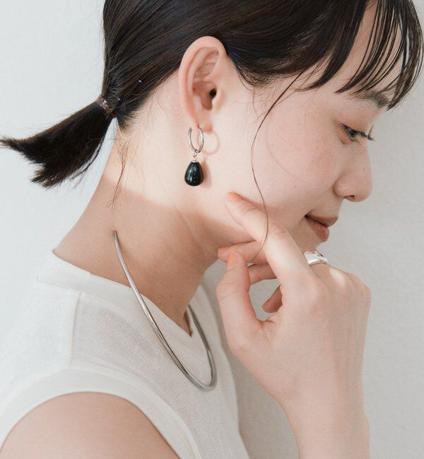  「【シーンを選ばず活躍】ブラックピアス」|ピアス|