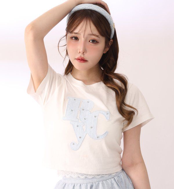  「ビジュー付きロゴアソートサスティナブルTシャツ」|プルオーバー|