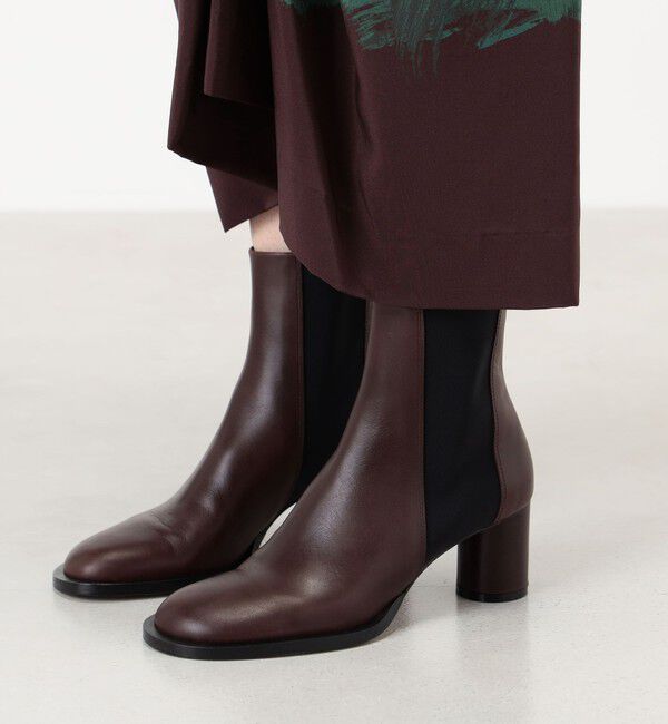 TOMORROWLAND GOODS「PIPPICHIC OBLIQUE SIDEGOA レザー ショートブーツ」|ショートブーツ|