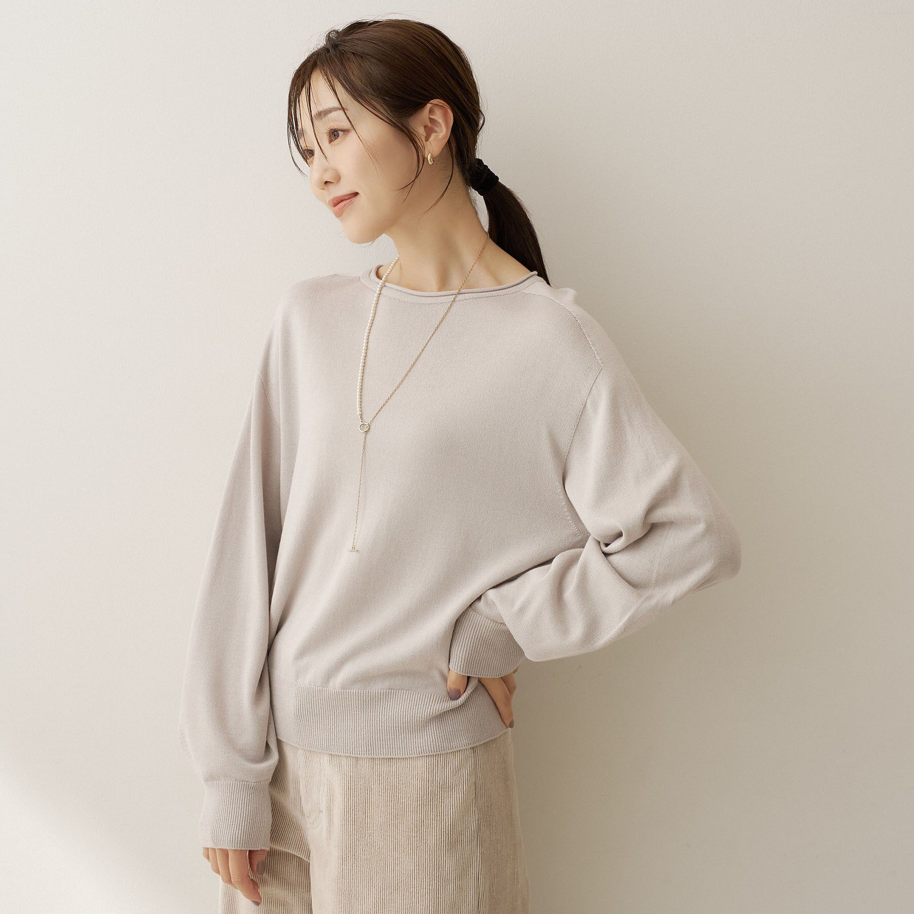 UNTITLED「【大人の抜け感/8色展開】ボリュームスリーブニットプルオーバー」|ニット・セーター|