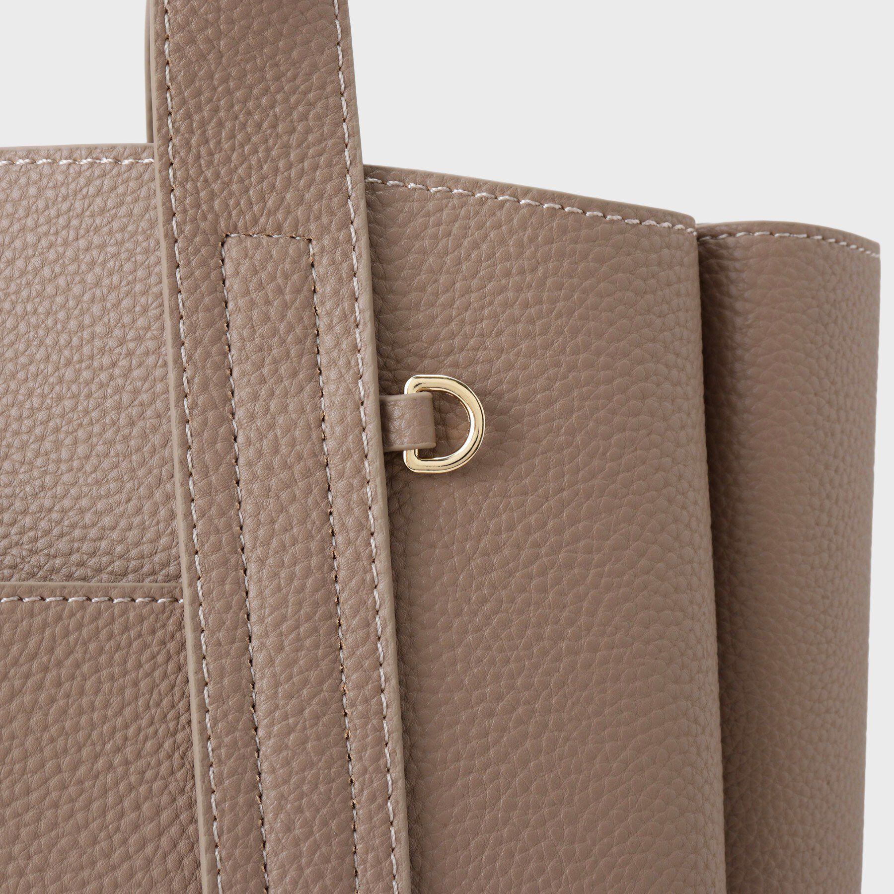 OPAQUE.CLIP「【軽量／A4対応／通勤対応】フロントポケットデザイン三層トートバッグ」|トートバッグ|