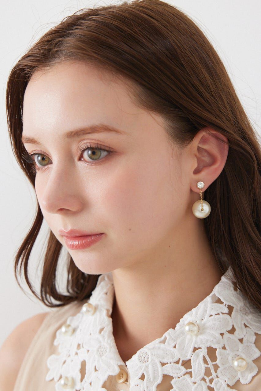 rienda「フェイクパールハンギングピアス」|ピアス|GLD