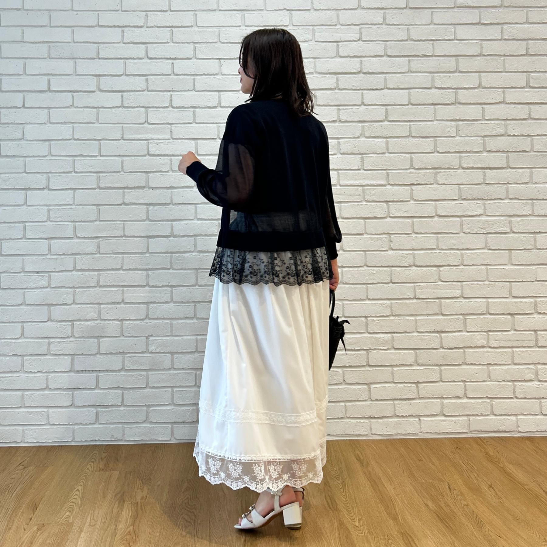 Couture broach「【羽織るだけで華やぐ】レースペプラム付 愛されシアーカーディガン」|カーディガン|