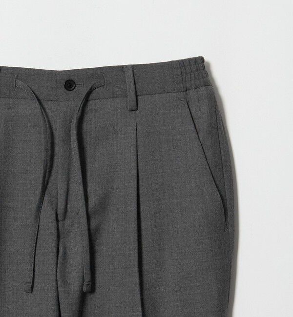 UNITED ARROWS「サイドシャーリング 1プリーツ スリムテーパード スラックス ヨコストレッチ」|スラックス|
