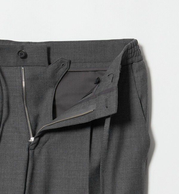 UNITED ARROWS「サイドシャーリング 1プリーツ スリムテーパード スラックス ヨコストレッチ」|スラックス|