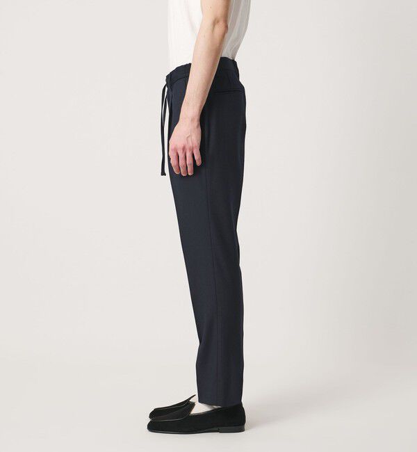 UNITED ARROWS「サイドシャーリング 1プリーツ スリムテーパード スラックス ヨコストレッチ」|スラックス|