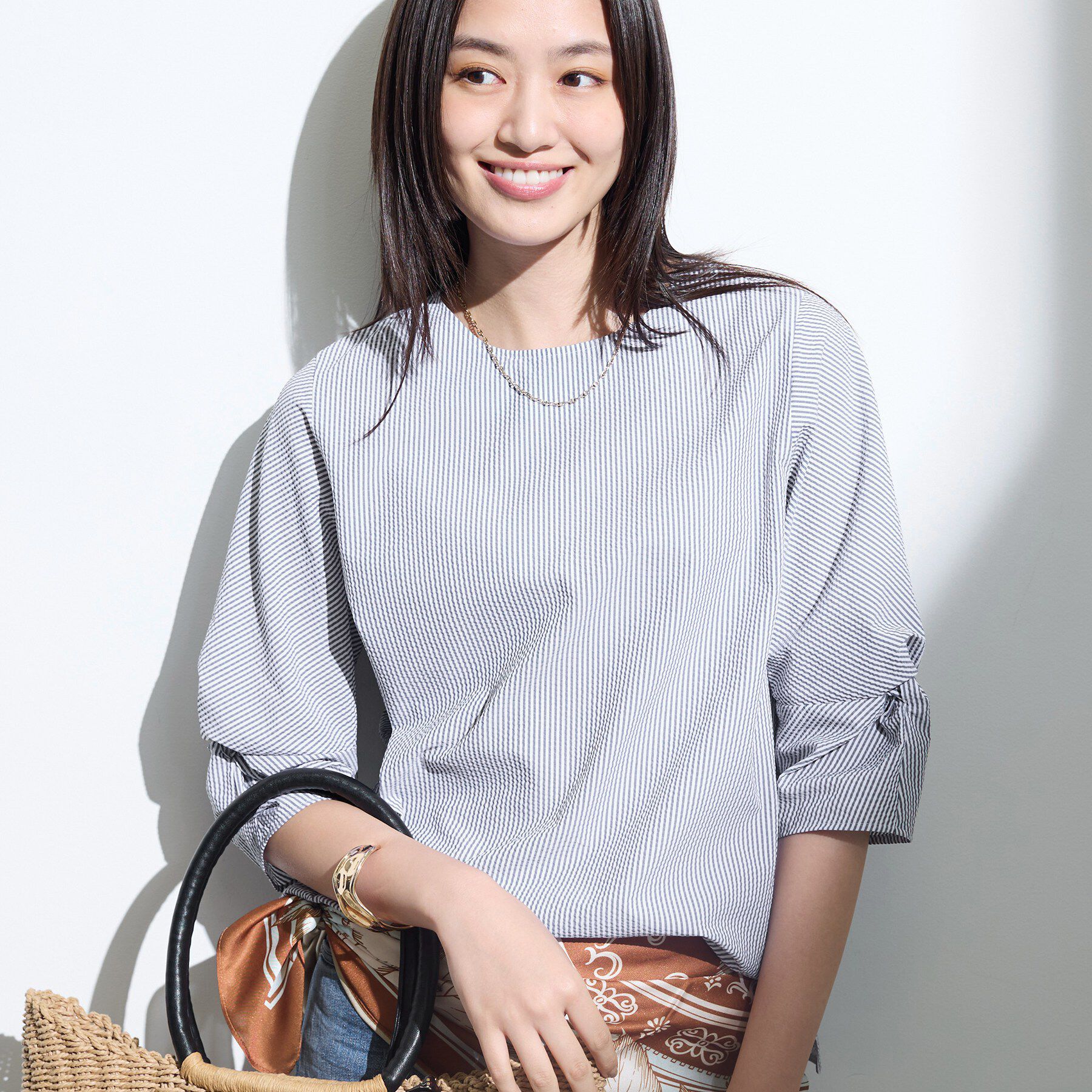 INDIVI「【洗える／UVケア】ねじり袖サッカートップス」|Tシャツ・カットソー|