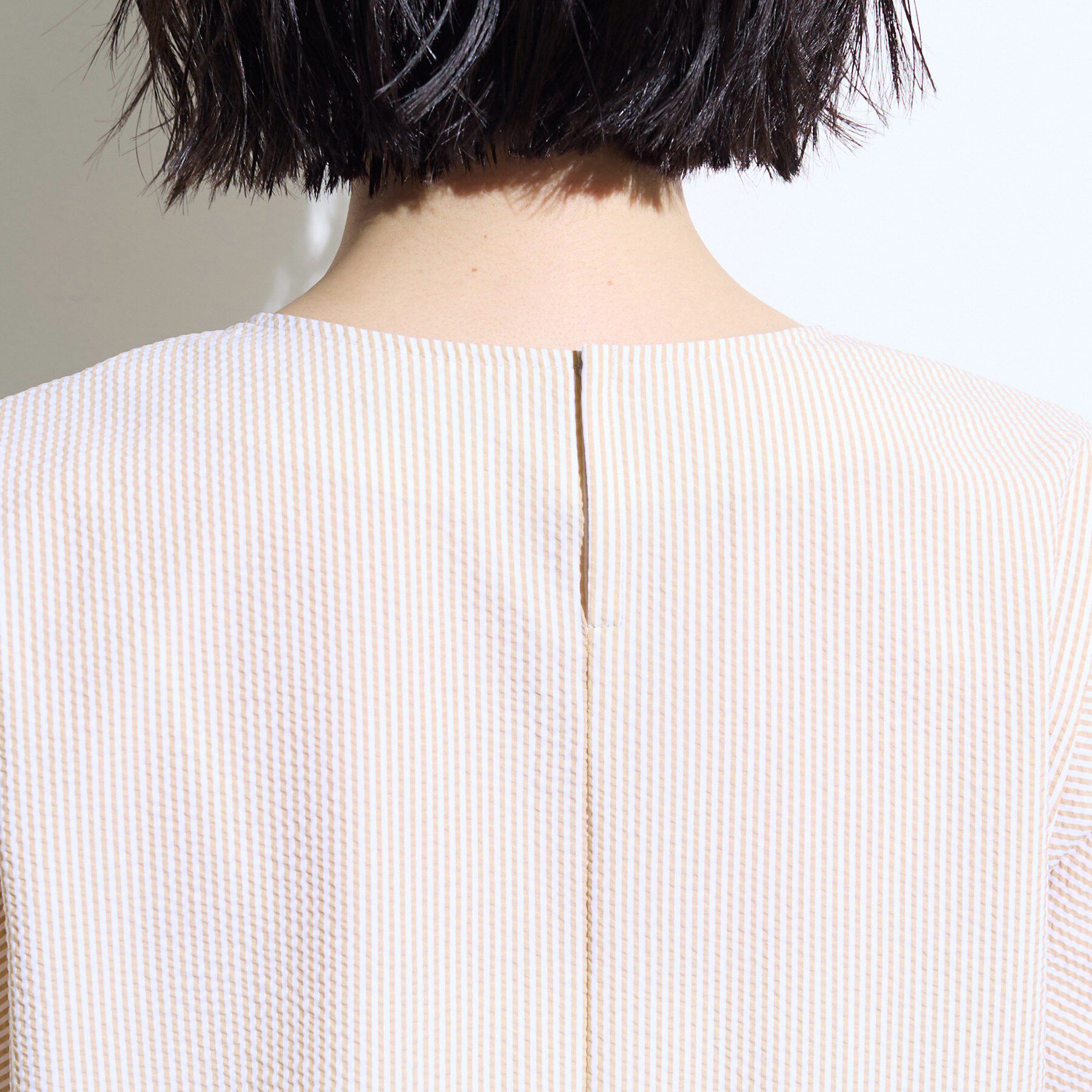 INDIVI「【洗える／UVケア】ねじり袖サッカートップス」|Tシャツ・カットソー|
