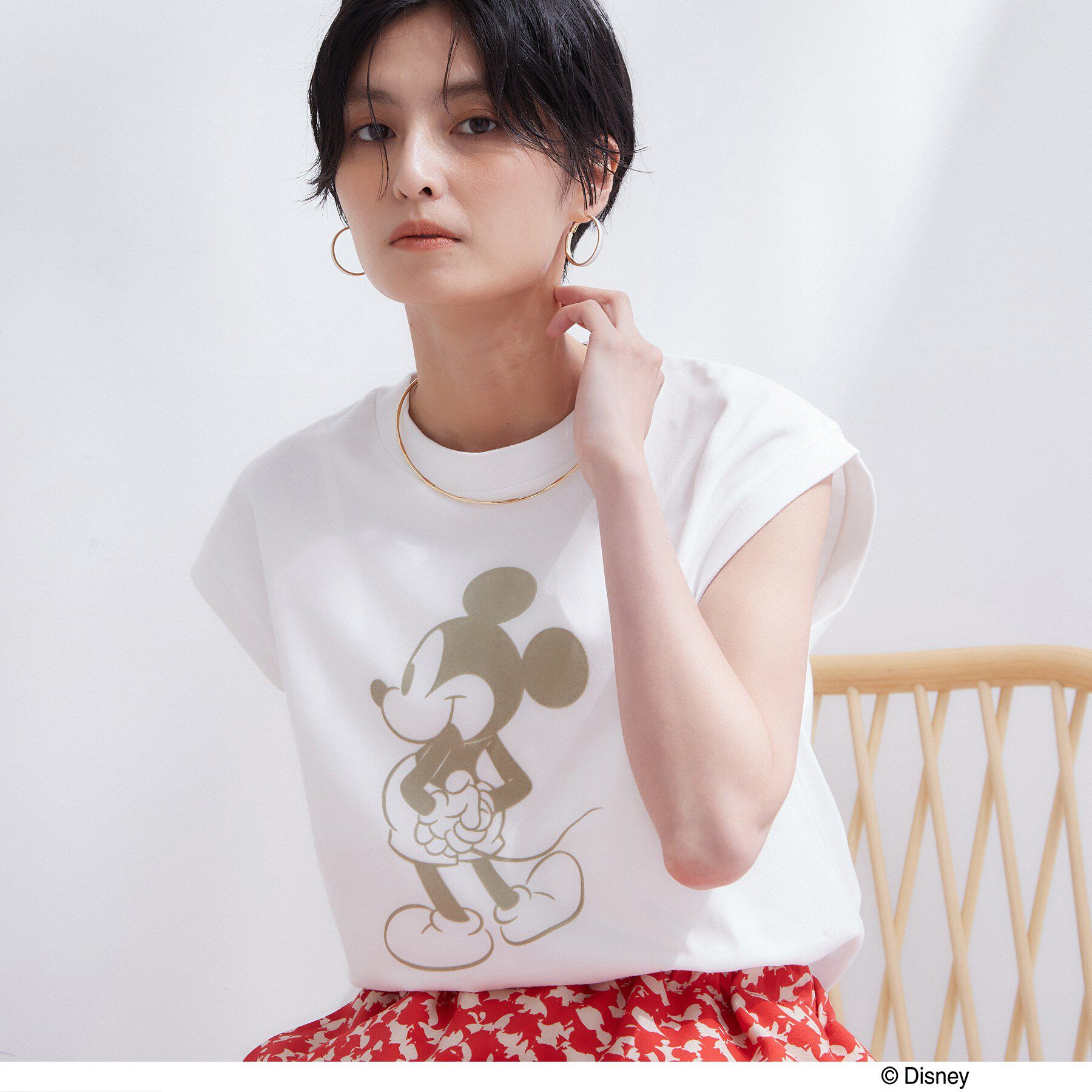 OPAQUE.CLIP「「Mickey Mouse」フロッキープリント フレンチスリーブTシャツ《洗濯機OK》」|Tシャツ・カットソー|ホワイト(001)