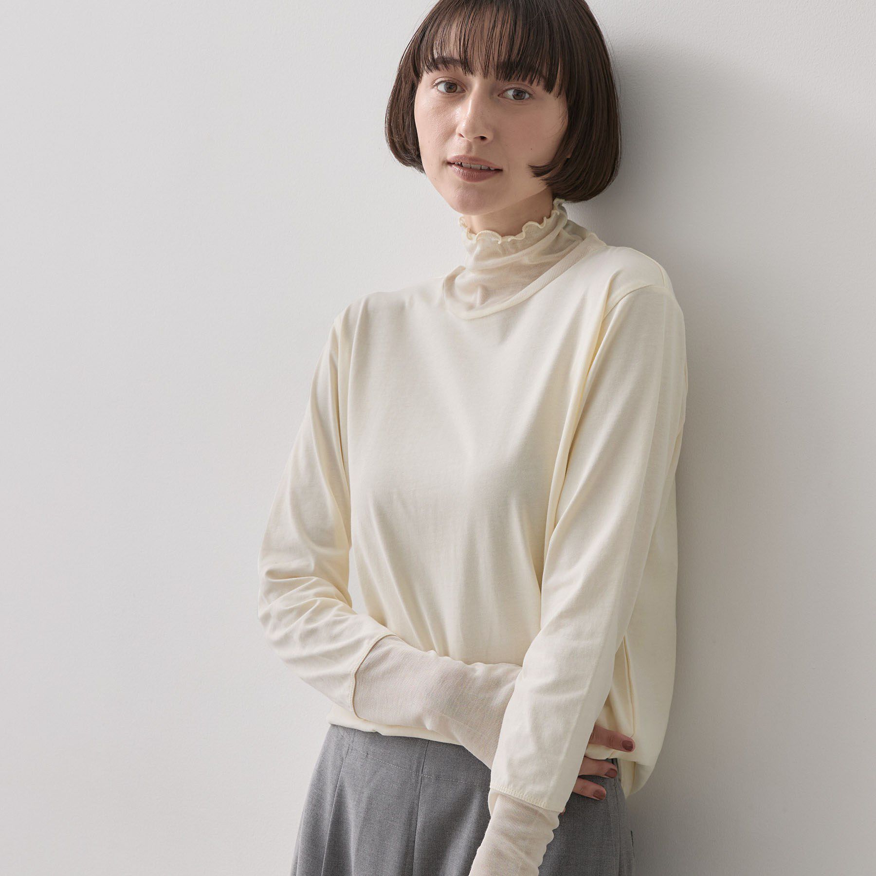Dessin「【秋のレイヤードアイテム/洗える】シアー切り替えタートルプルオーバー」|Tシャツ・カットソー|オフホワイト(003
