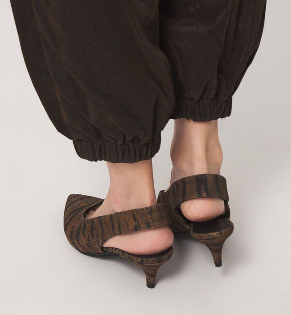 BEAUTY&YOUTH UNITED ARROWS「＜CORSO ROMA 9＞ゼブラ ポインテッド バックストラップ ミュール」|サンダル|