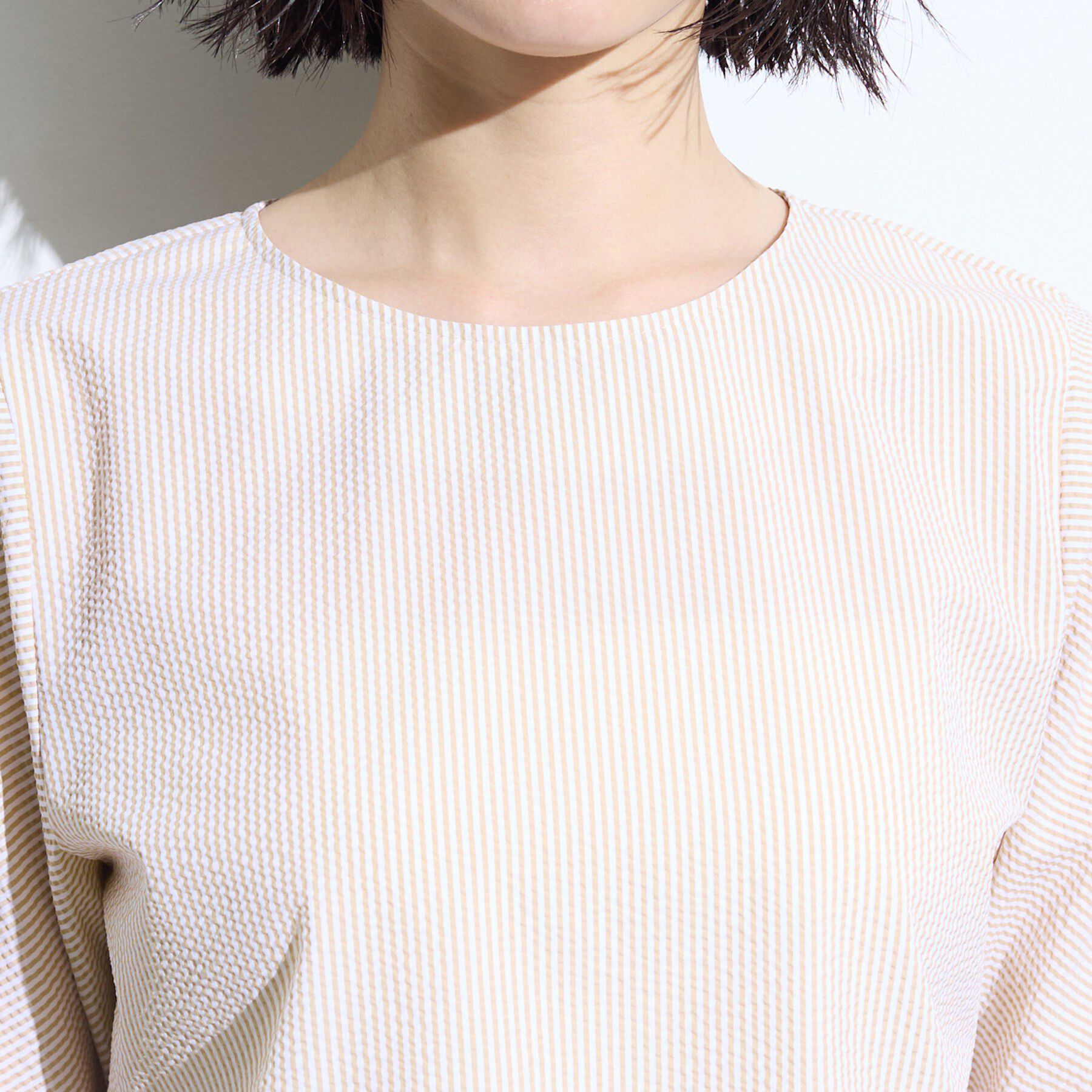 INDIVI「【洗える／UVケア】ねじり袖サッカートップス」|Tシャツ・カットソー|