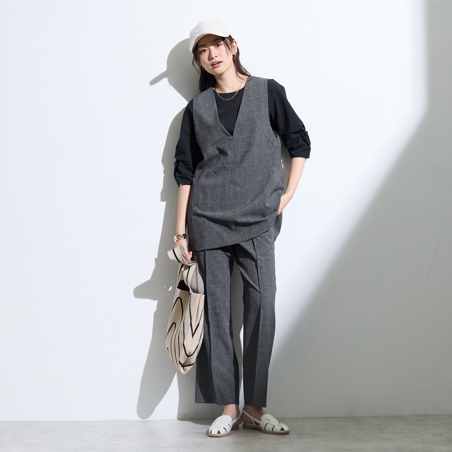 INDIVI「【洗える／UVケア】ねじり袖サッカートップス」|Tシャツ・カットソー|