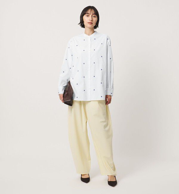 UNITED ARROWS「エンブロイダリーフラワー バンドカラー シャツ 26FW」|シャツ・ブラウス|