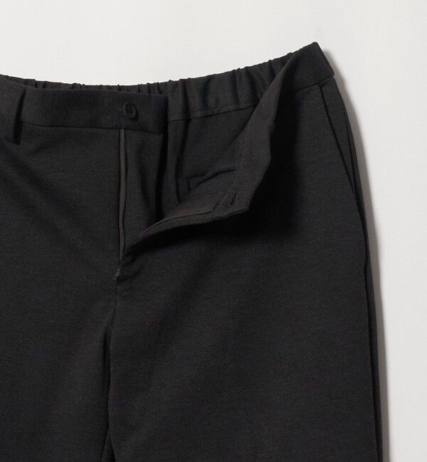UNITED ARROWS「シャークスキン ノープリーツ テーパードスラックス UA COZY ウォッシャブル 2WAYストレッチ」|スラックス|
