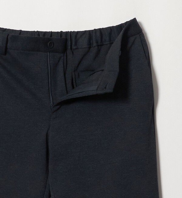 UNITED ARROWS「シャークスキン ノープリーツ テーパードスラックス UA COZY ウォッシャブル 2WAYストレッチ」|スラックス|