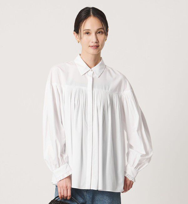 UNITED ARROWS「パールライク ボタン タック フレア ブラウス」|シャツ・ブラウス|WHITE