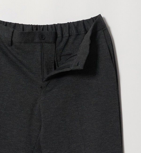 UNITED ARROWS「シャークスキン ノープリーツ テーパードスラックス UA COZY ウォッシャブル 2WAYストレッチ」|スラックス|