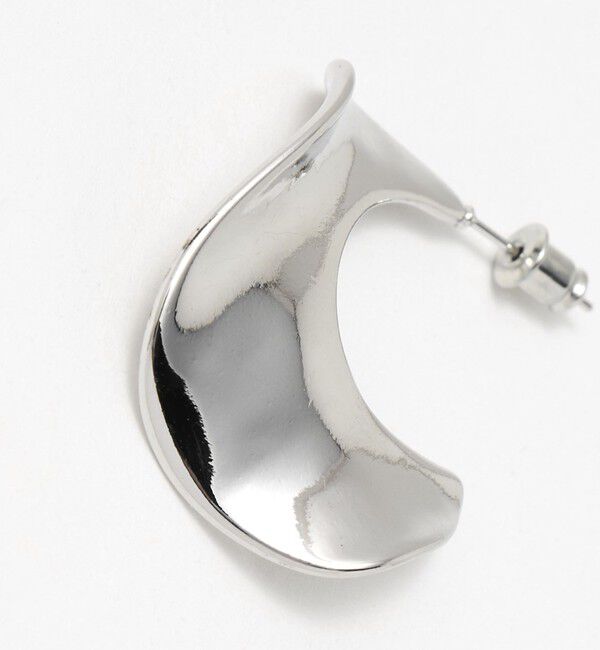 UNITED ARROWS「ウェイビー メタル ピアス」|ピアス|