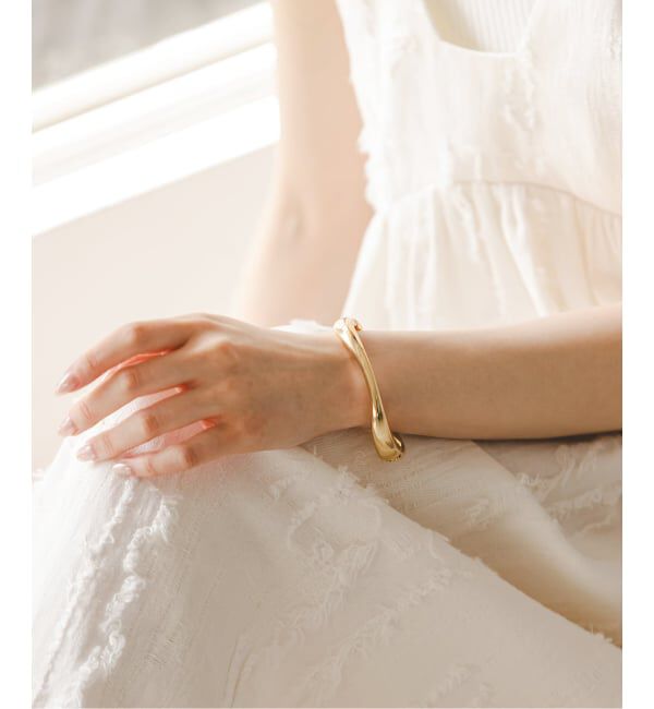 NOBLE「《追加2》PETIT MOMENTS/プティモーメント Wave Cuff」|ブレスレット・バングル|