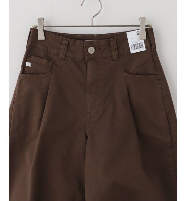 U by SPICK&SPAN「SOMETHING / サムシング HANA TUCK CURVE TAPERED」|チノ|