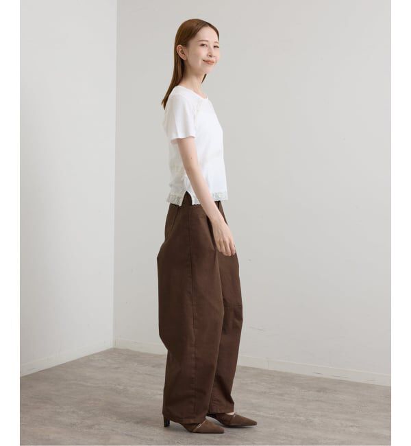 U by SPICK&SPAN「SOMETHING / サムシング HANA TUCK CURVE TAPERED」|チノ|