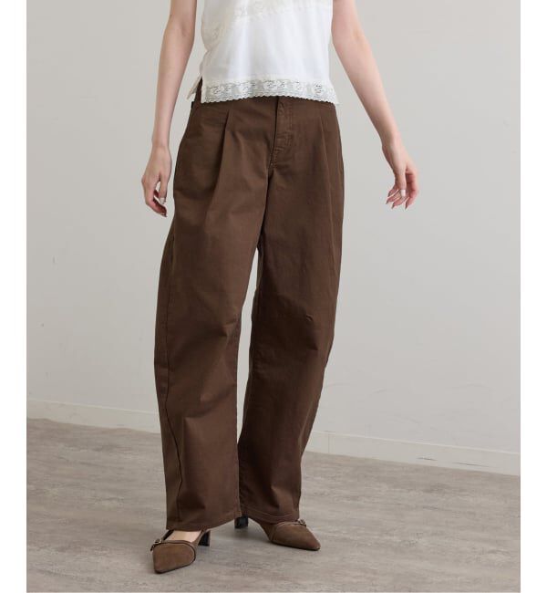U by SPICK&SPAN「SOMETHING / サムシング HANA TUCK CURVE TAPERED」|チノ|
