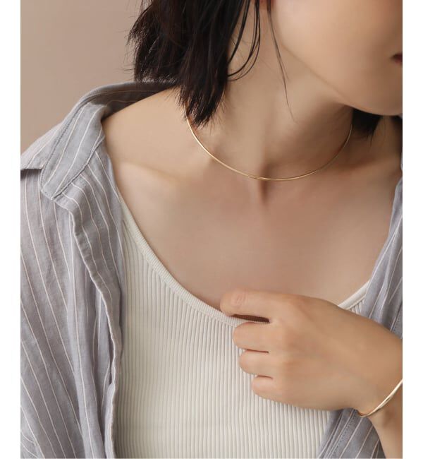 Lilas by Spick&Span「2.5パイプC型チョーカー K10」|ネックレス|
