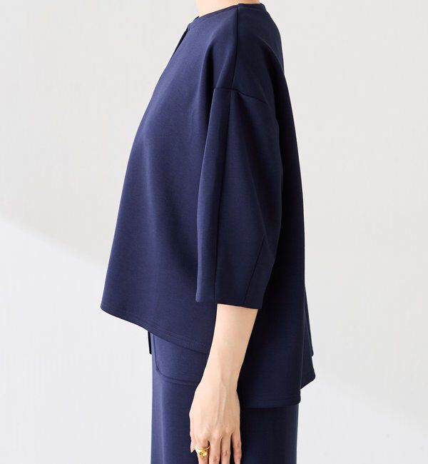  「キーネックダンボールセットアップ」|ワンピース|