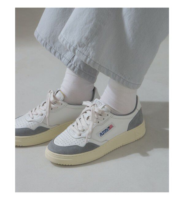 BEAMS SELECTION for WOMEN「AUTRY / MEDALIST LOW レザースエード コンビ スニーカー」|スニーカー|